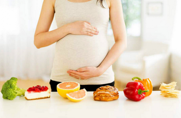 Lưu ý về chế độ dinh dưỡng để bé ra đời được khỏe mạnh